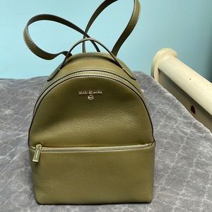 Michael Kors mid size pebble leather backpack olive green new